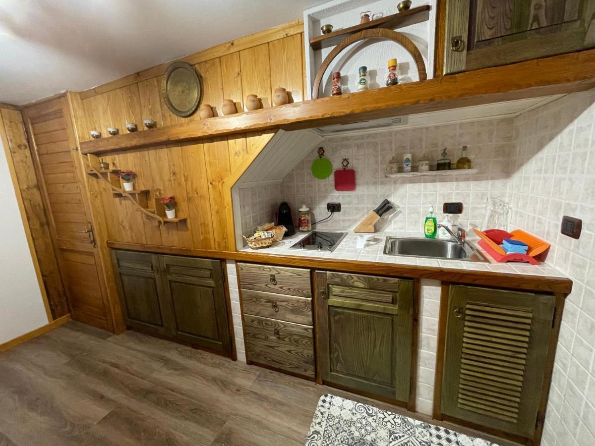 Chalet I Folletti Lägenhet Abbadia San Salvator Exteriör bild