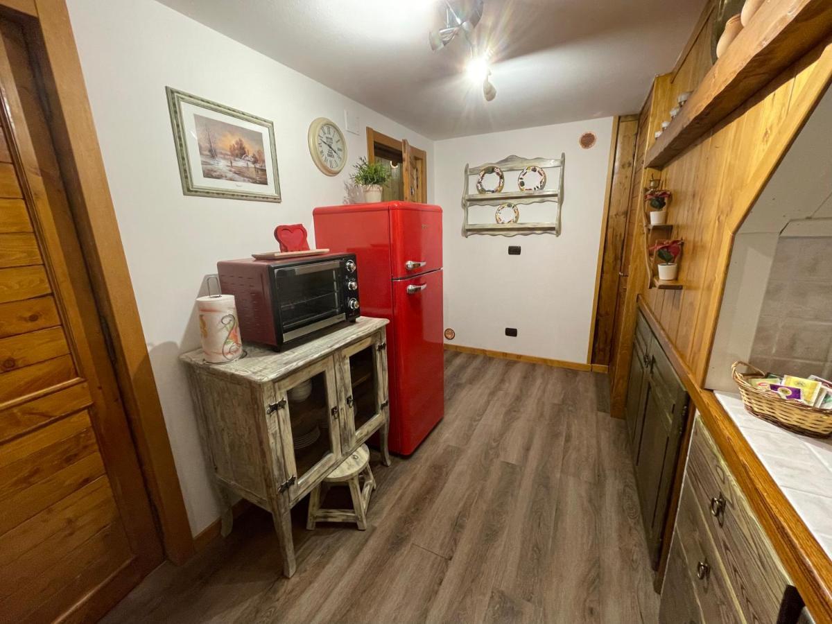 Chalet I Folletti Lägenhet Abbadia San Salvator Exteriör bild