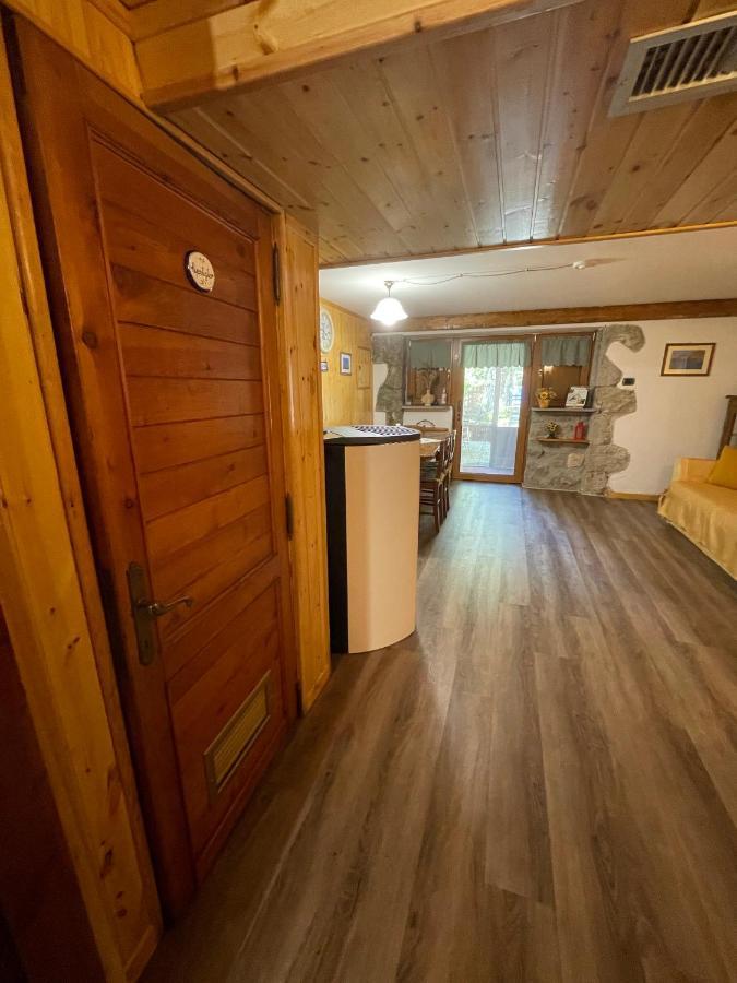 Chalet I Folletti Lägenhet Abbadia San Salvator Exteriör bild